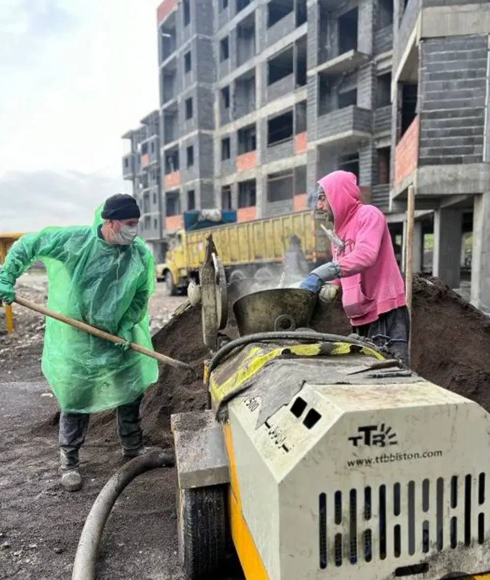 کف سازی   اسکرید   جایگزین    فوم بتن|خدمات پیشه و مهارت|کرمانشاه, |دیوار