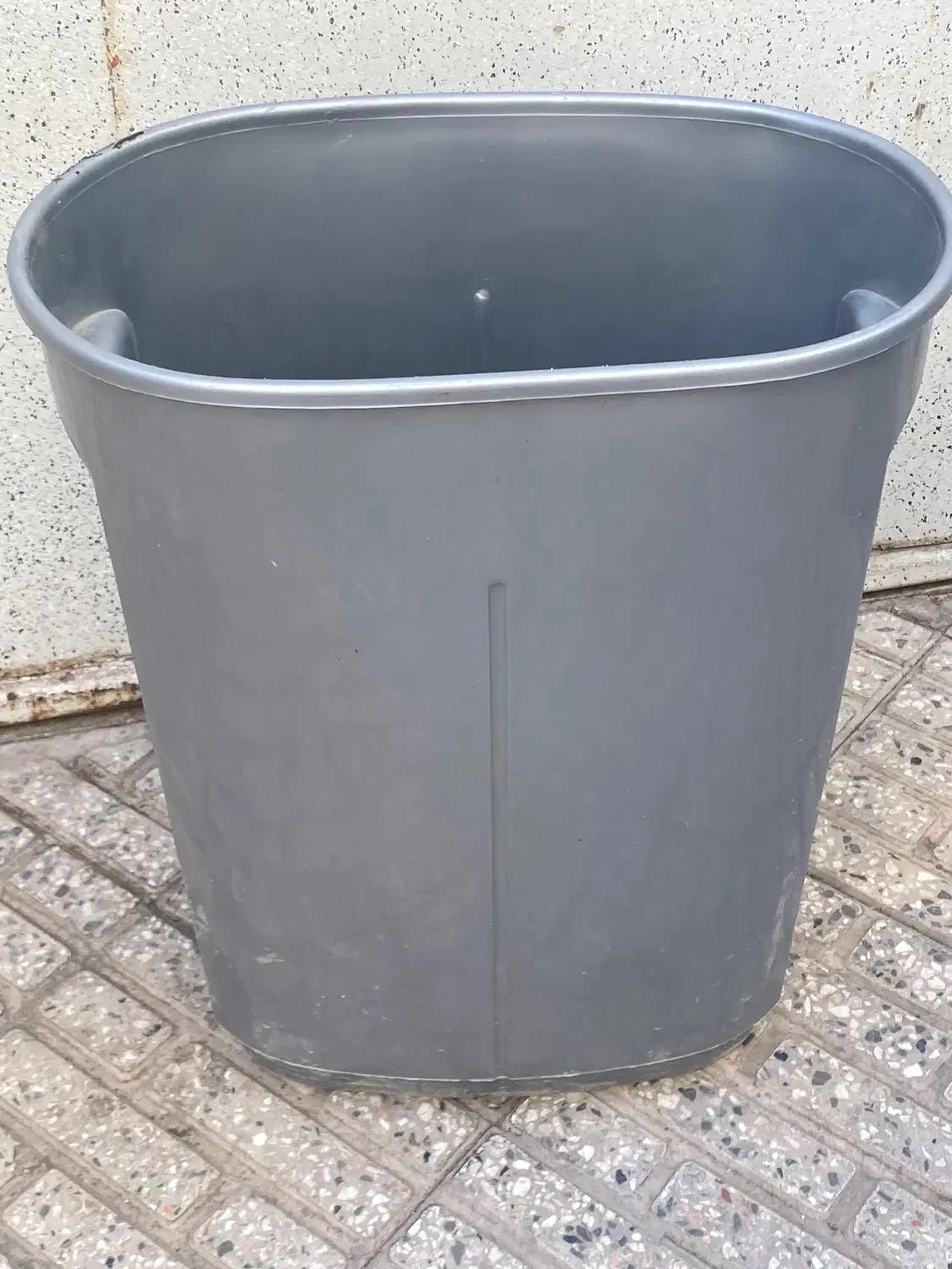 سطل|ظروف نگهدارنده، پلاستیکی، یکبارمصرف|اصفهان, حصه جنوبی|دیوار