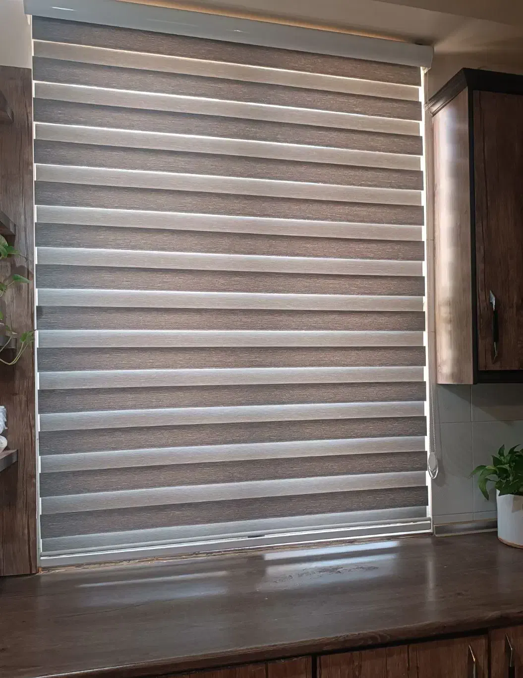 دو عدد رنگ کرم|پرده، رانر، رومیزی|ساری, |دیوار