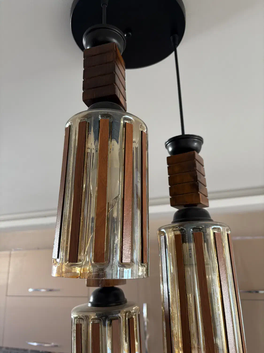 لوستر اشپزخانه بدون لامپ|لوستر و چراغ آویز|اصفهان, عطار نیشابوری|دیوار