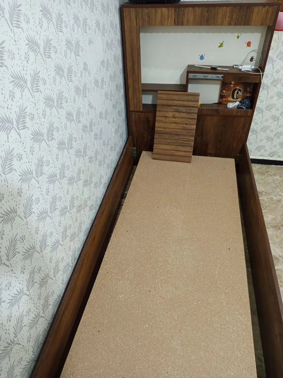 تختخواب تک نفره دو عدد|تخت و سرویس خواب|اهواز, معین زاده|دیوار