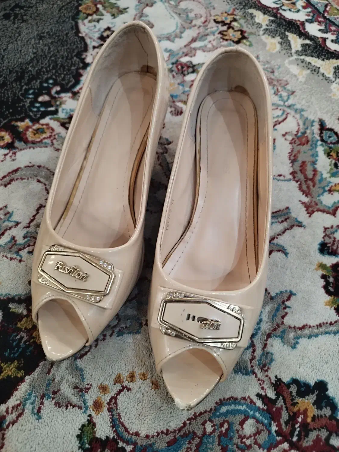 کفش پاشنه بلند مجلسی|کیف، کفش، کمربند|یزد, |دیوار