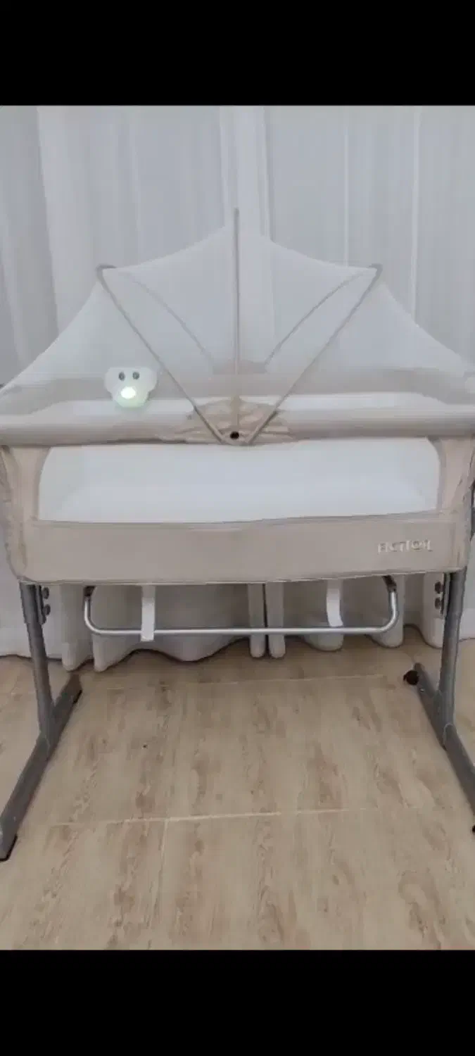 تخت کنار مادر|تخت و صندلی بچه|علی‌آباد کتول, |دیوار