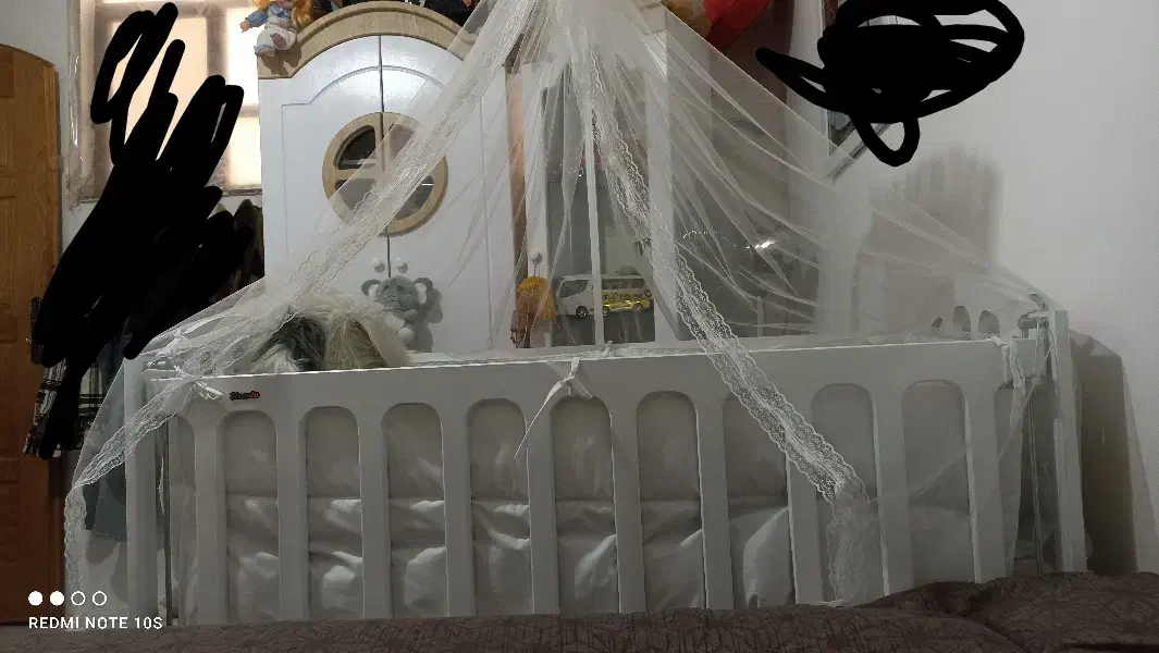 تخت نوزادی|تخت و صندلی بچه|مشهد, یاس|دیوار