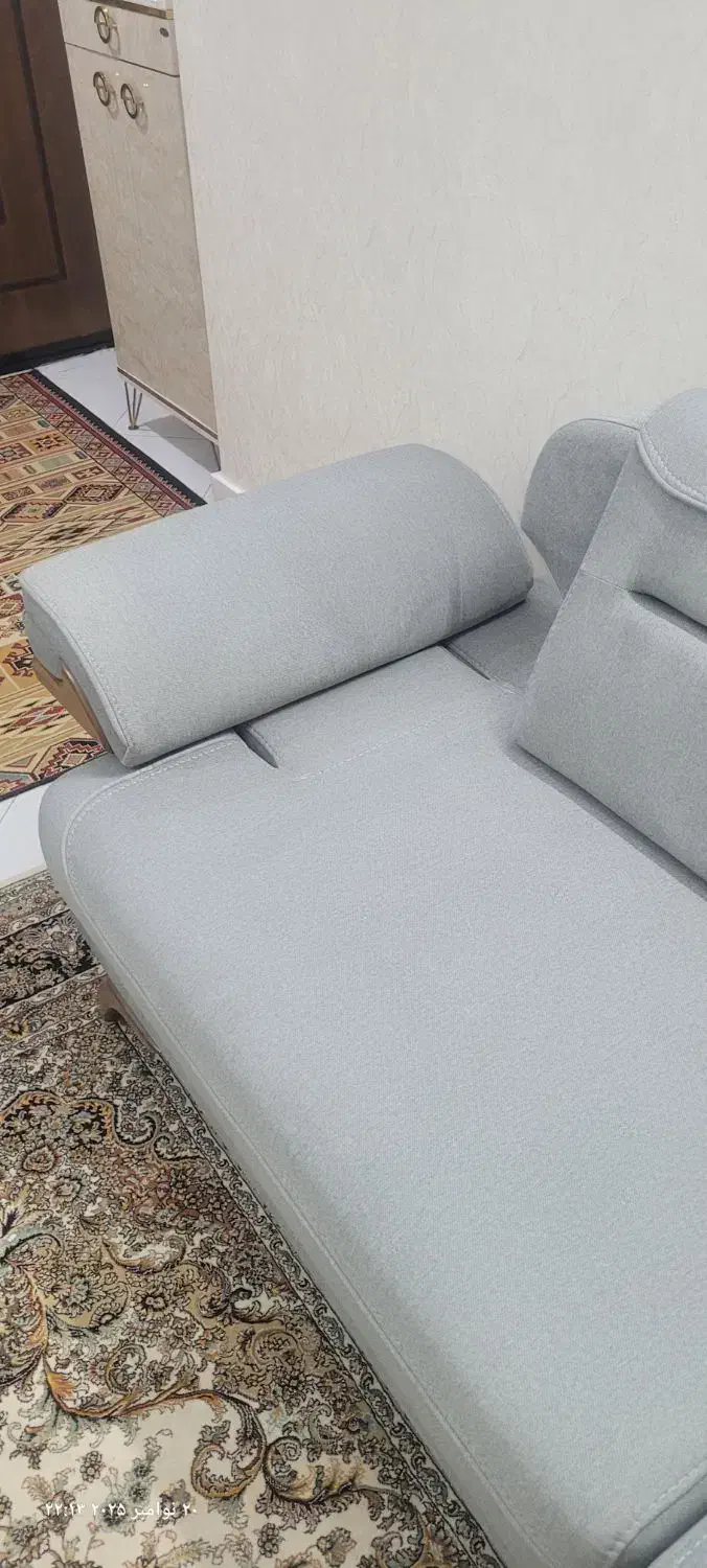 مبل ۴ نفره تخت خواب شو|مبلمان خانگی و میز عسلی|تهران, جمال‌زاده|دیوار