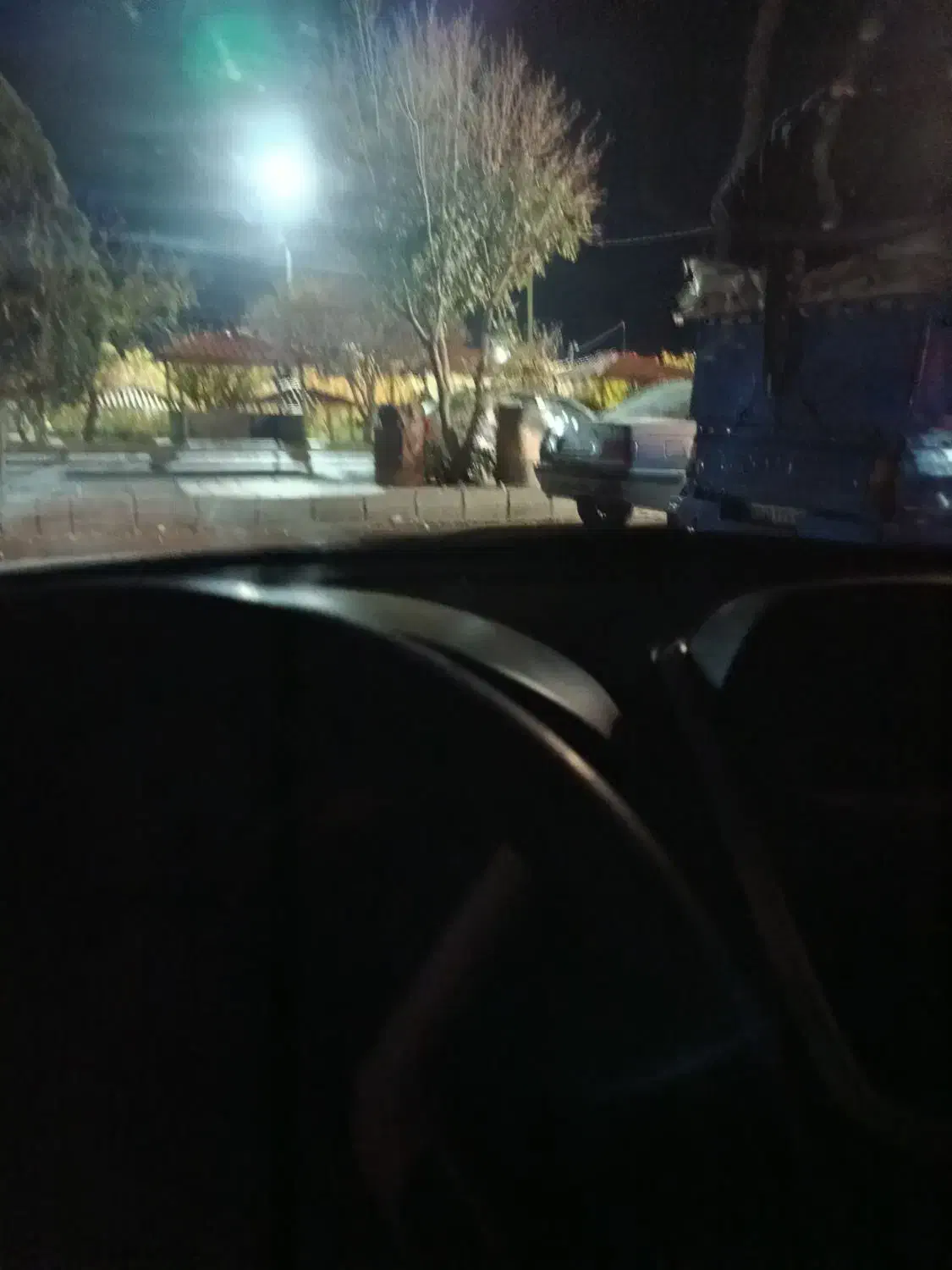 ماشین آماده حرکت از چالوس ب همدان|خدمات حمل و نقل|چالوس, |دیوار