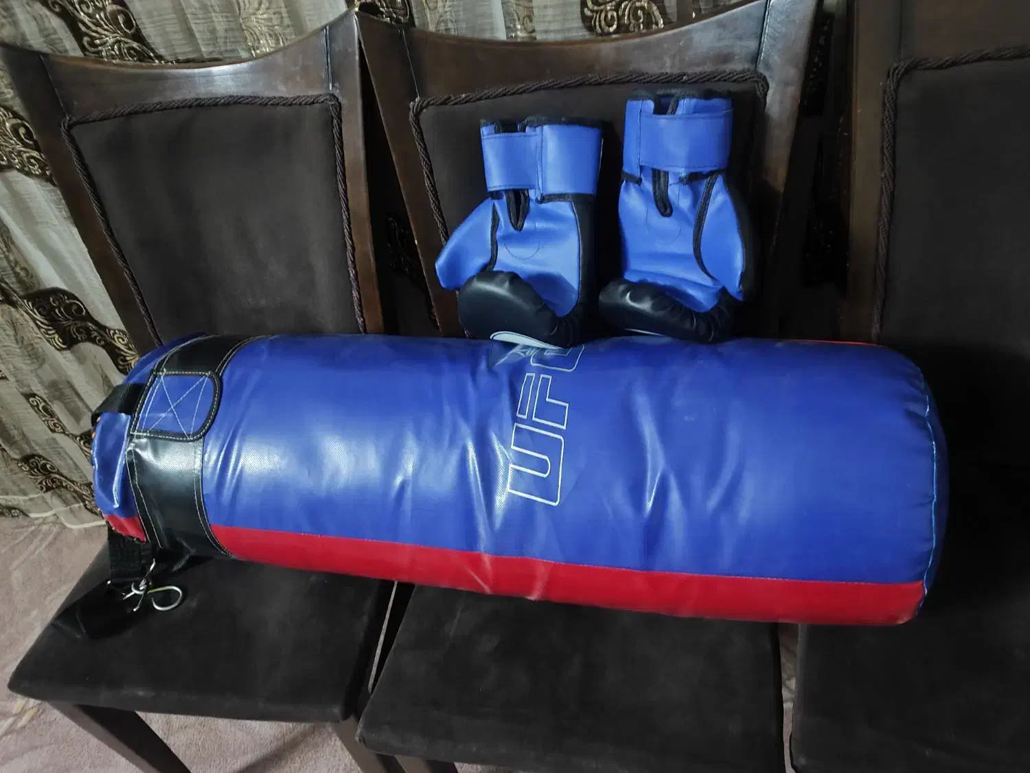 کیسه بوکس و دستکش بوکس|تجهیزات ورزشی|قم, انصارالحسین|دیوار