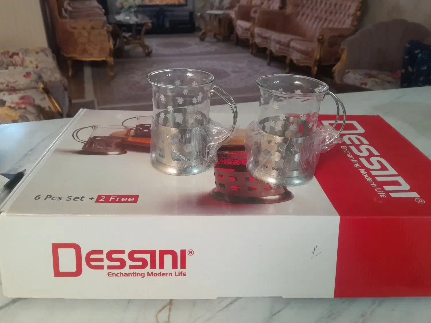 لیوان چای با گیره استیل|ظروف سرو و پذیرایی|دماوند, گیلاوند|دیوار