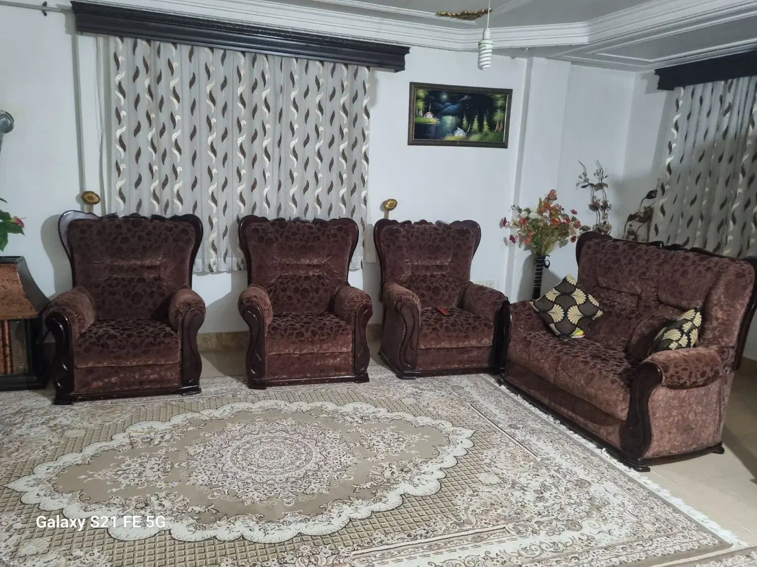 فروش مبل ۷نفره سالم و نو|مبلمان خانگی و میز عسلی|سورک, |دیوار