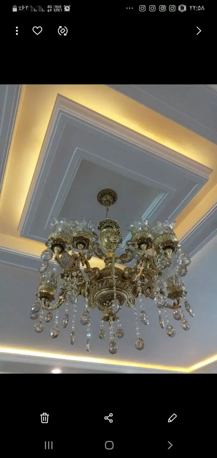 لوستر طرح دو گل طلایی شاهچراغ|لوستر و چراغ آویز|سبزوار, طبرسی (جعفرآباد)|دیوار