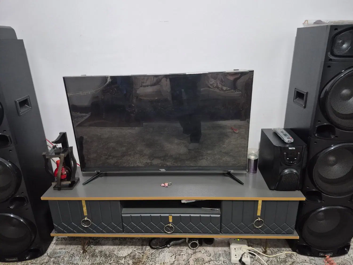 فروش تلویزیون الای دی سامسونگ ۴۳ اصلی بسیار تمیز|تلویزیون و پروژکتور|رباط‌کریم, نصیرشهر|دیوار