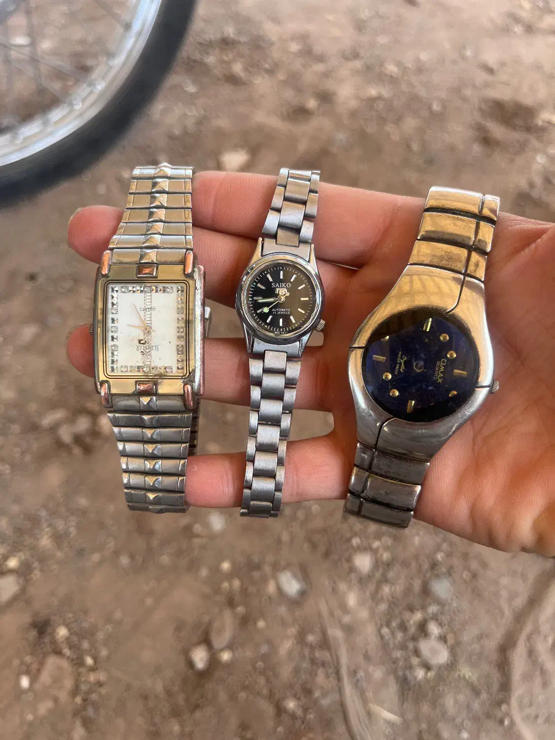 سه عدد ساعت به فروش میرسد|ساعت|رفسنجان, |دیوار