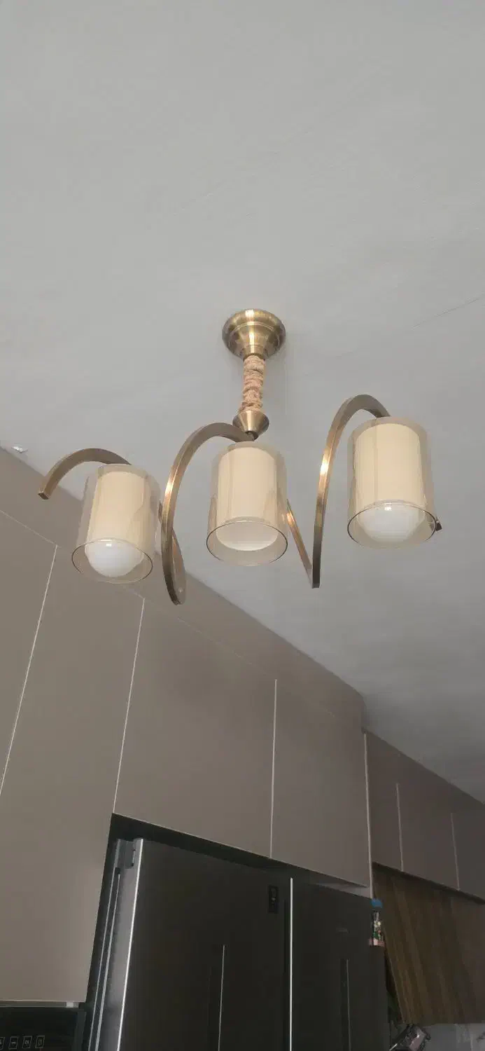 لوستر تمیز در حد نو|لوستر و چراغ آویز|شیراز, شهرک بهشتی|دیوار