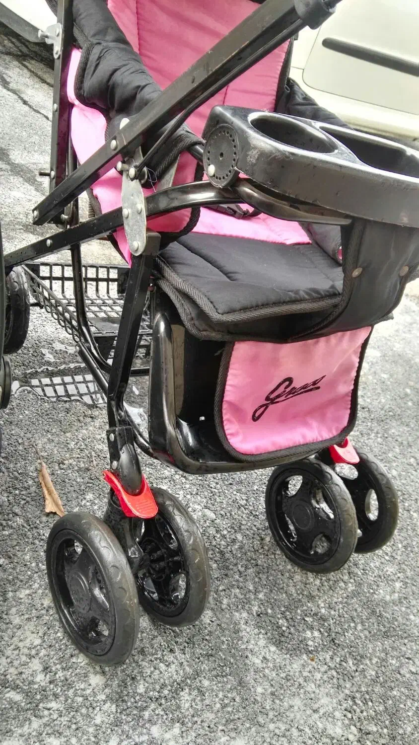 کالسکه دخترانه|کالسکه و لوازم جانبی|رشت, شهرک صبا|دیوار