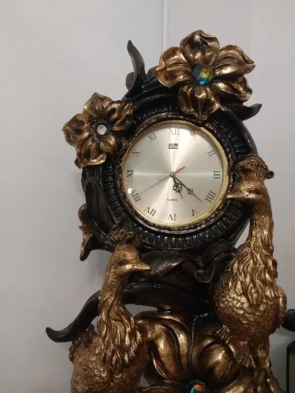 ساعت ایستاده مدل طاووس طلایی|ساعت دیواری و تزئینی|آبیک, |دیوار