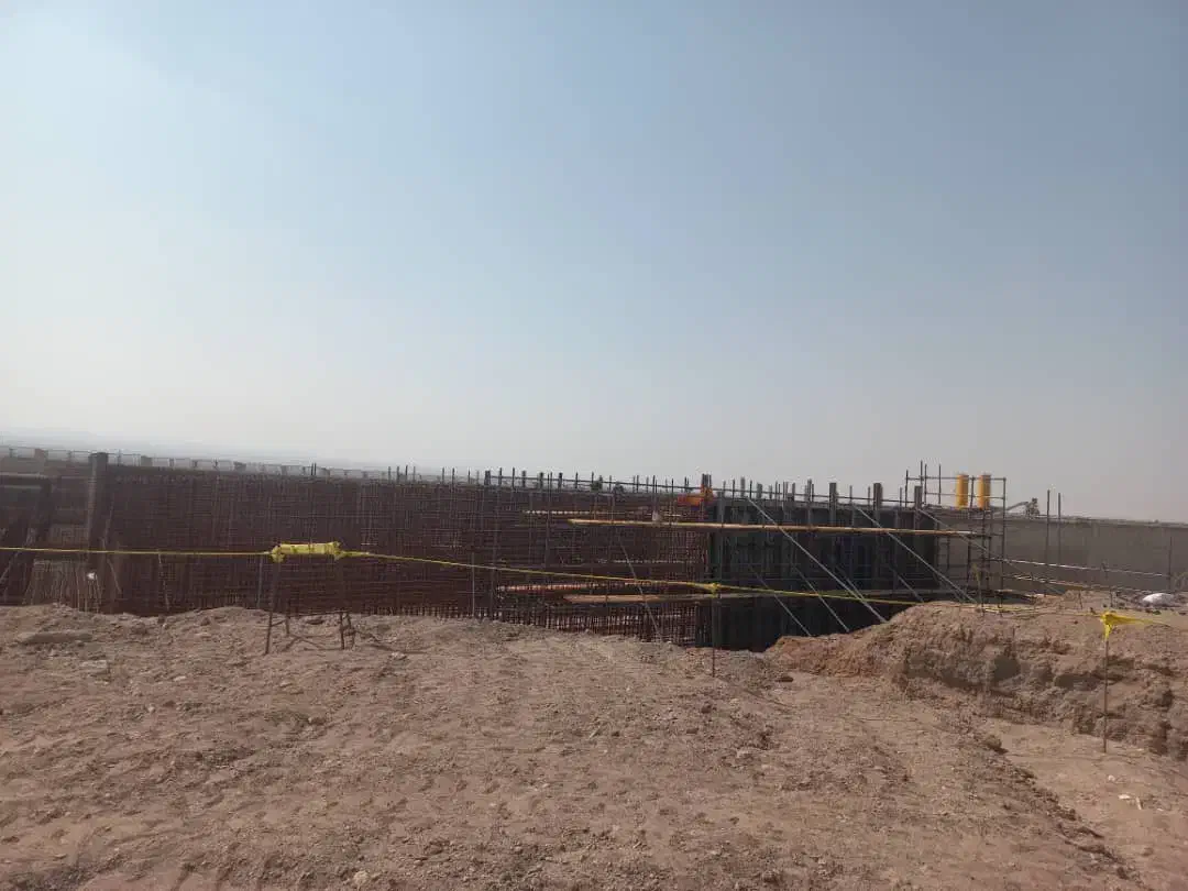 نیاز فوری کارگر|استخدام معماری، عمران و ساختمانی|شوشتر, |دیوار