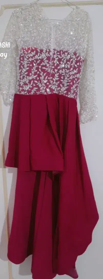 (لباس مجلسی) لباس شب|لباس|تربت‌حیدریه, آبشار|دیوار