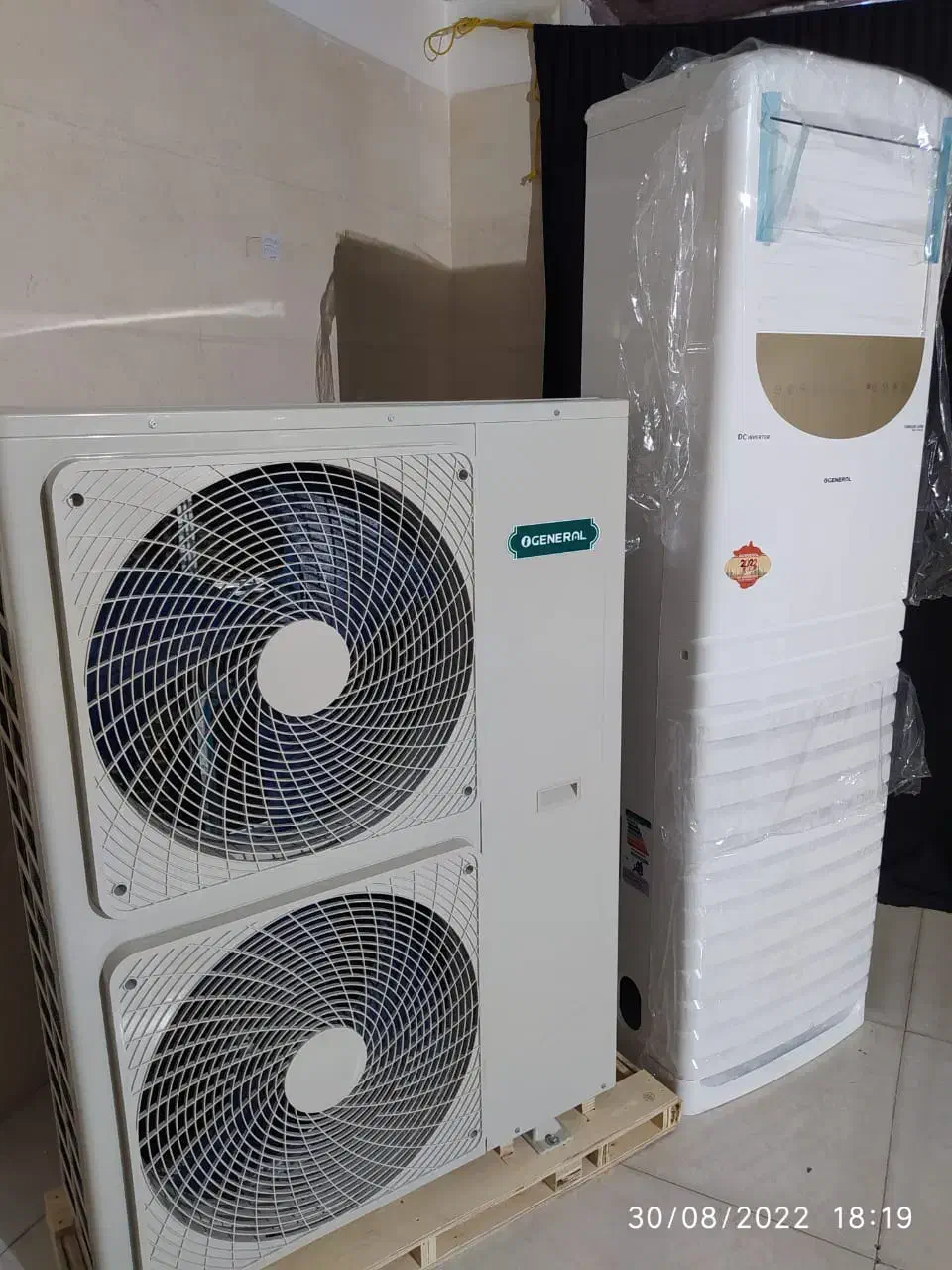 کولر گازی 60هزار ایستاده واسه فضا های بزرگ|کولر گازی و فن‌کوئل|ابریشم, |دیوار