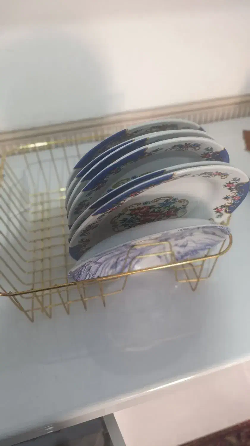 روکابنتی وجالیوانی|آب‌چکان و نظم‌دهنده ظروف|زنجان, |دیوار