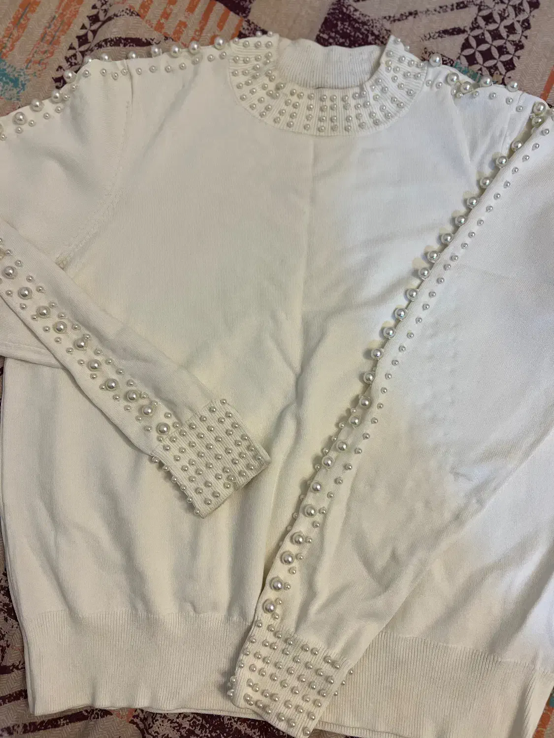 لباس|لباس|مشهد, هنرور|دیوار