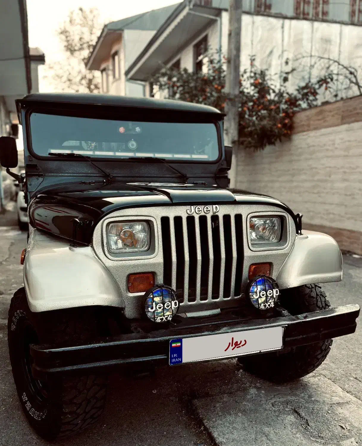 جیپ صحرا درجه یک مدل ۷۶|خودرو کلاسیک|شفت, |دیوار