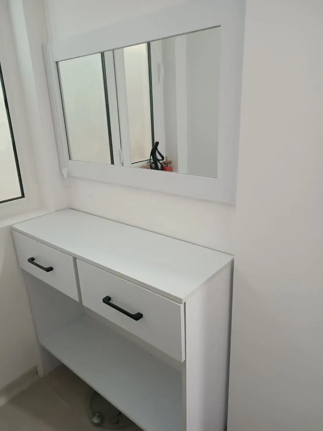 سرویس خواب|تخت و سرویس خواب|شیراز, دکتر حسابی|دیوار