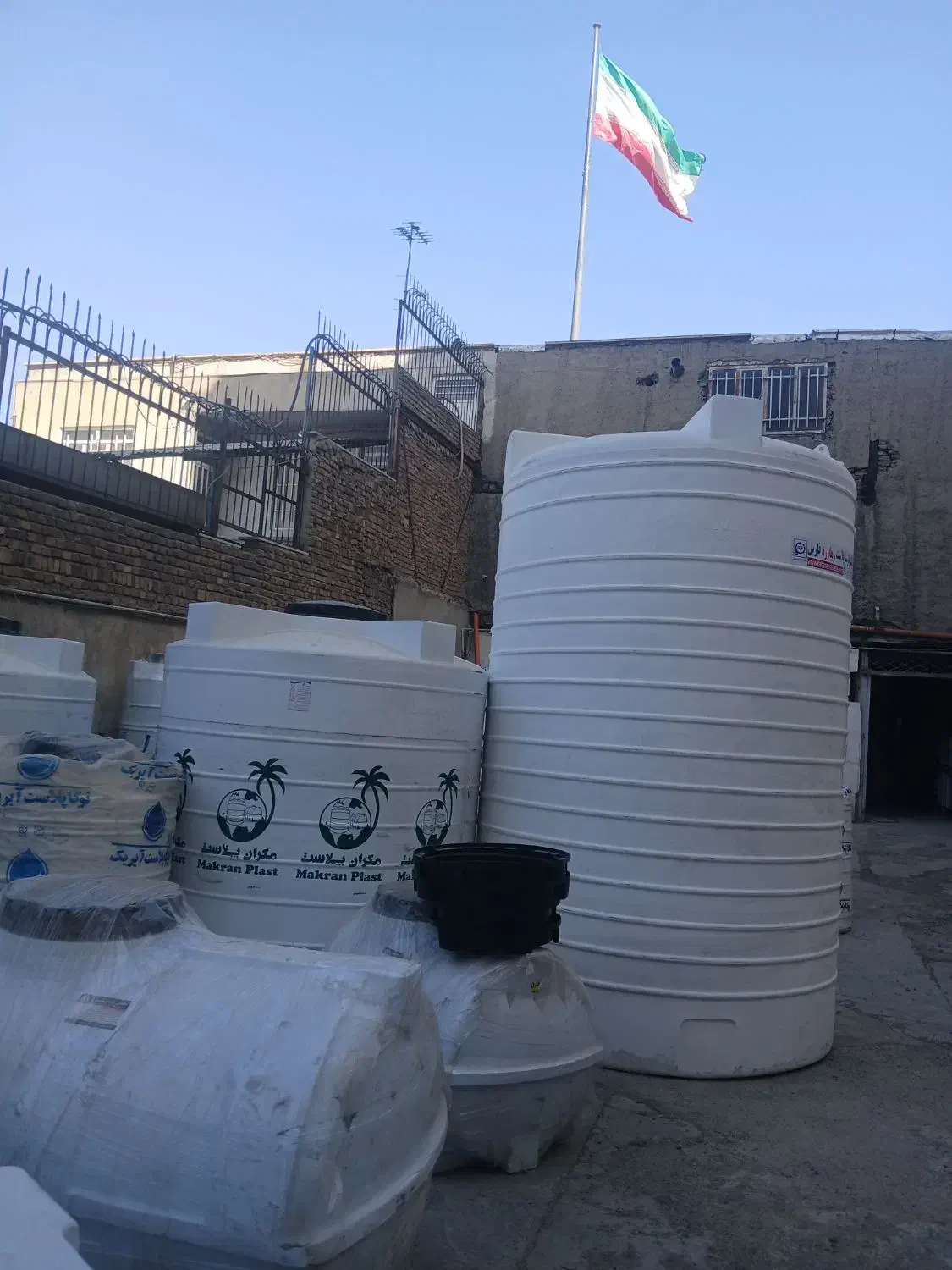 منبع اب 10هزار لیتری زیر قیمت|مصالح و تجهیزات ساختمان|کرج, خرمدشت|دیوار