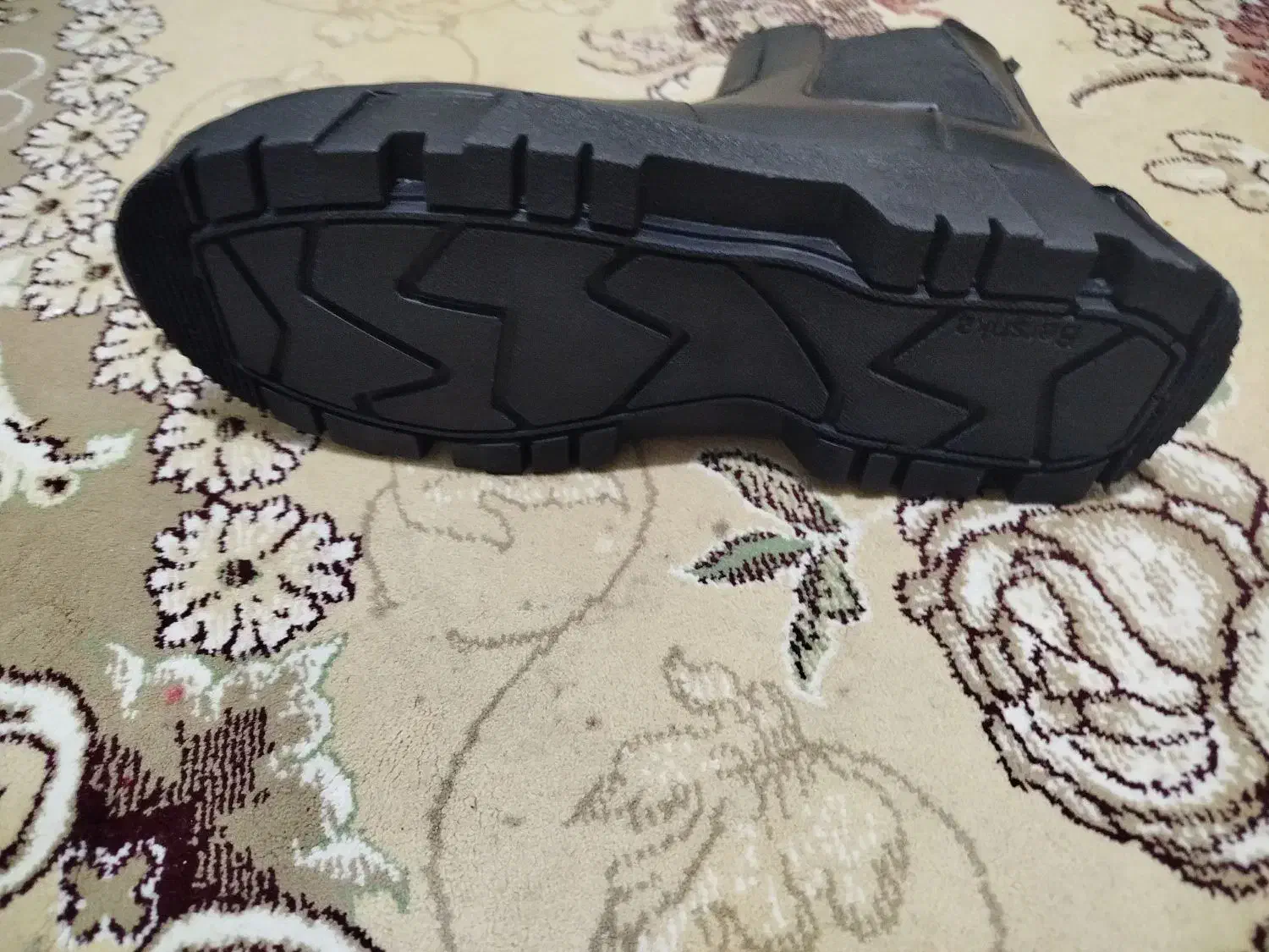 دو جفت  کفش بوت برشکا سایز 44 نو نو|کیف، کفش، کمربند|تهران, گرگان|دیوار