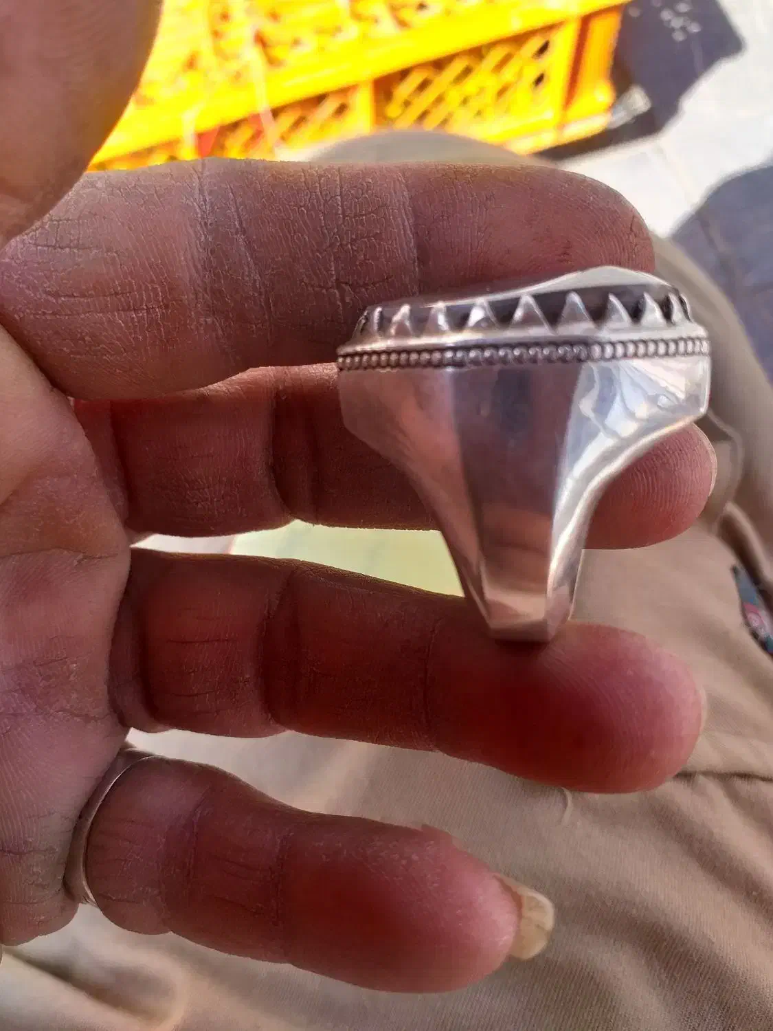 انگشتر شجر سوزنی|جواهرات|دورود, |دیوار