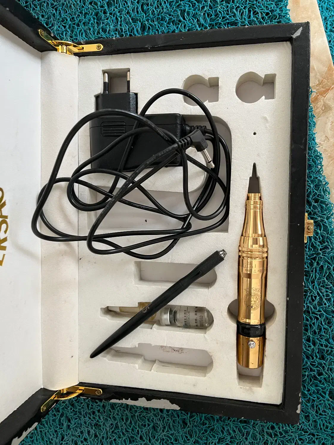 دستگاه تتو کارتریج و دستگاه بخور|آرایشگاه و سالنهای زیبایی|رشت, امین الضرب|دیوار