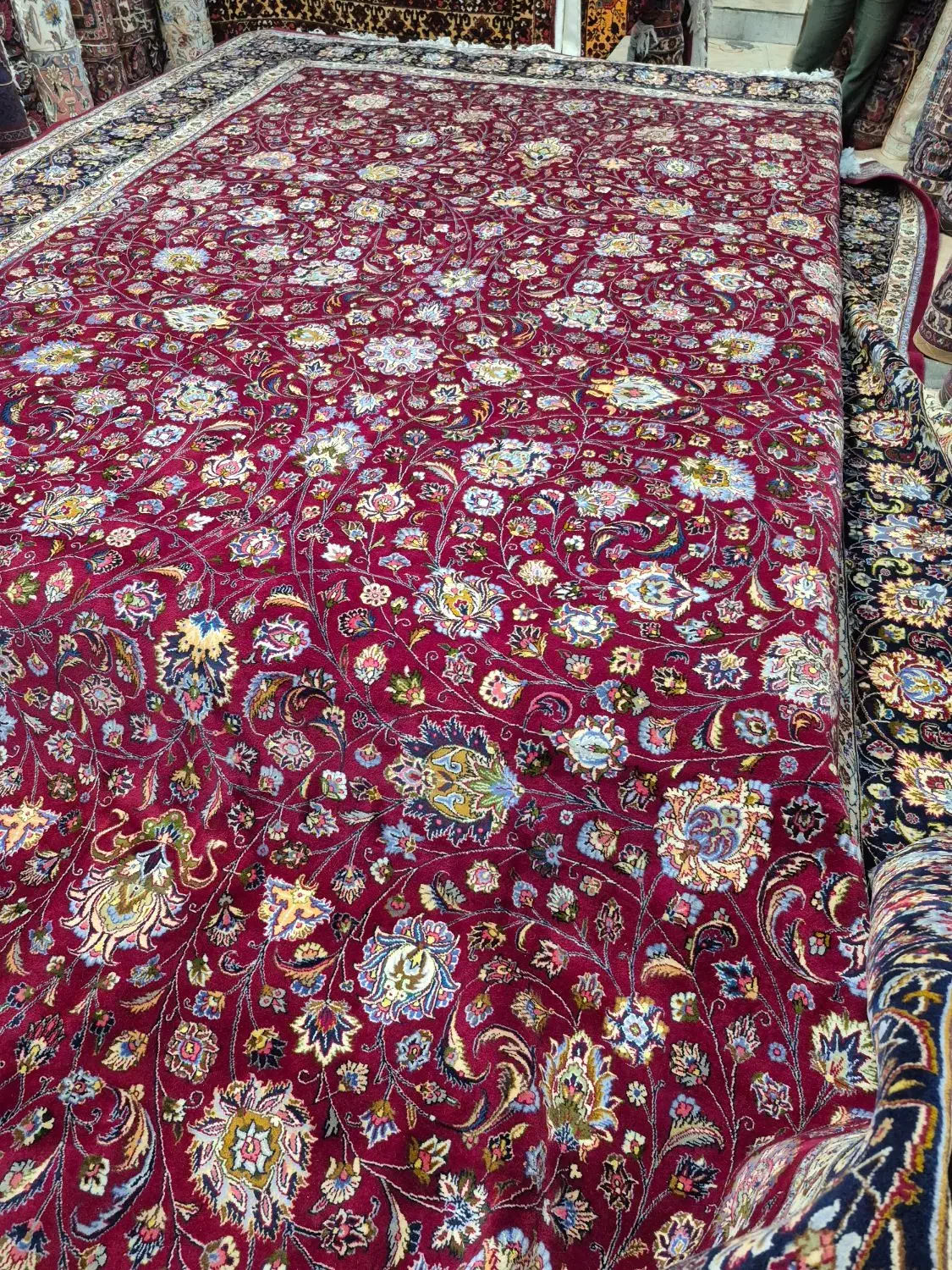 فرش دستباف ۱ تخته ۲۴ متری. گالری فرش ایران|فرش|مشهد, حجت|دیوار