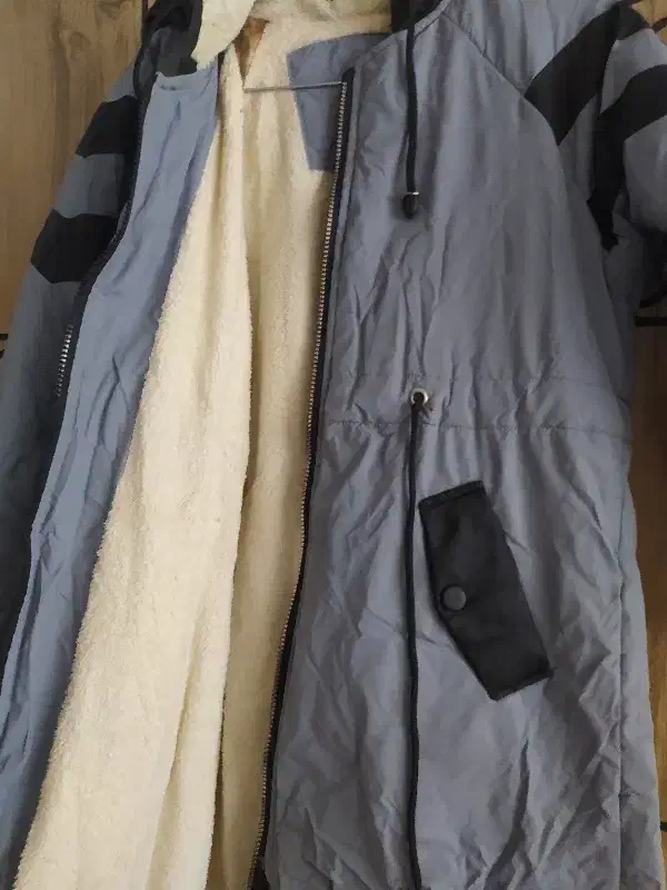 کاپشن برزنتی ضد آب و داخل خز کاملا نو|لباس|مرند, |دیوار