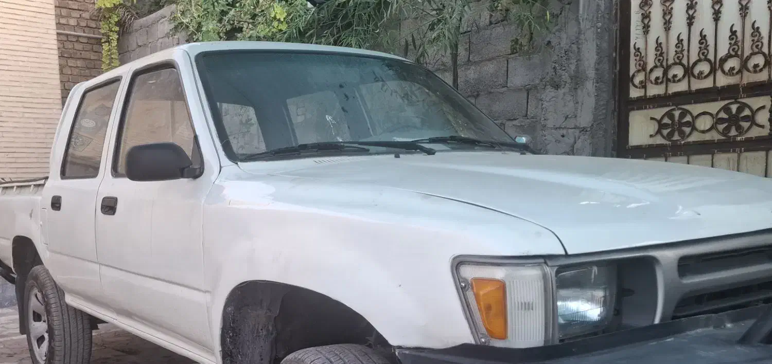 تویوتا ۹۲ هایلوکس|خودرو سواری و وانت|کرمان, |دیوار