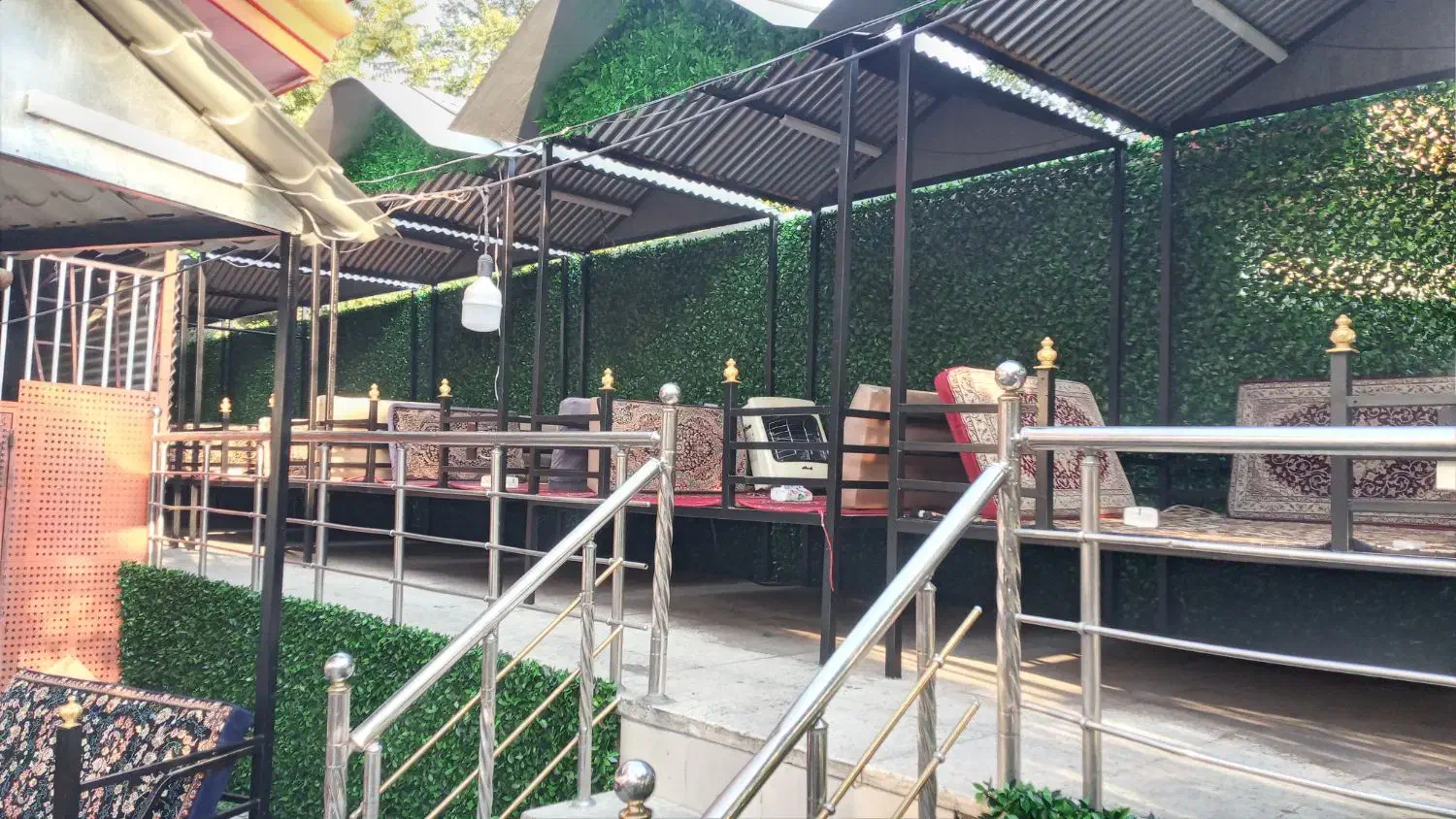 نقاشی ساختمان درب پنجره کناف لکه گیری گچ|خدمات پیشه و مهارت|کرمانشاه, |دیوار