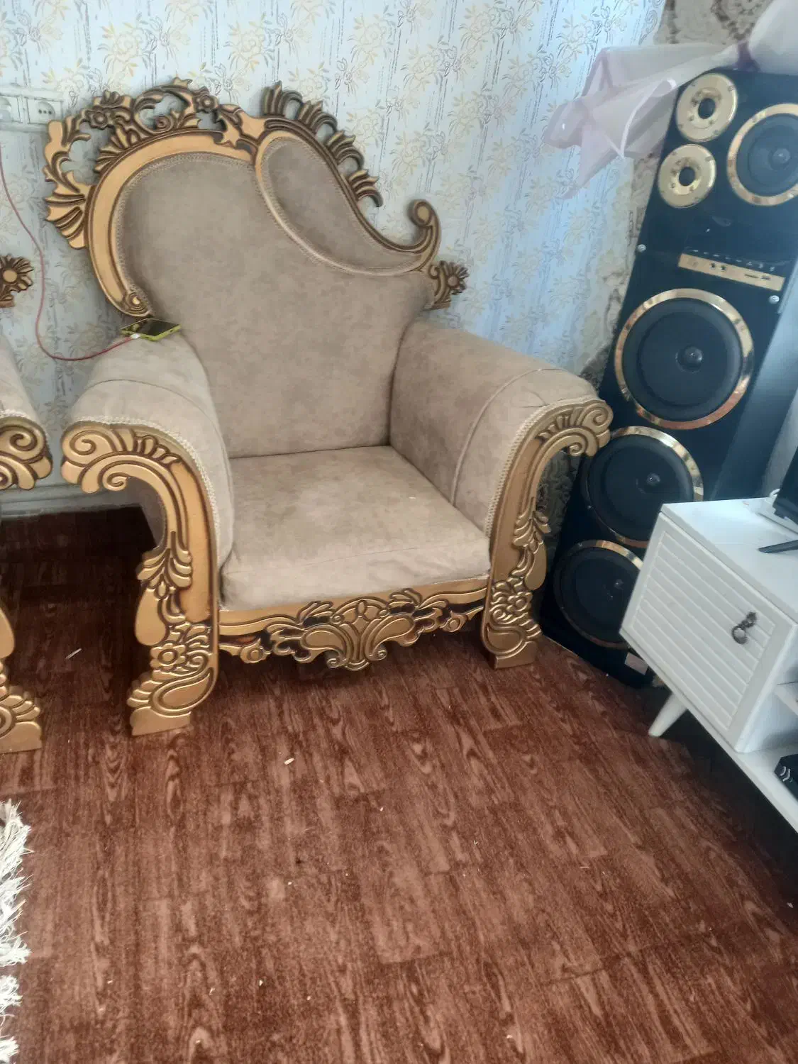 مبل 7نفره شیک|مبلمان خانگی و میز عسلی|ماهدشت, |دیوار