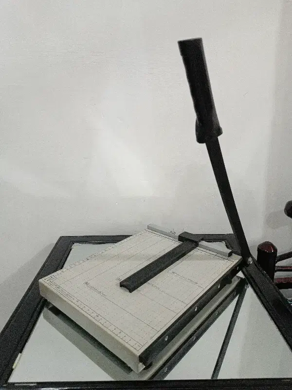 کاغذ بر|لوازم التحریر|تولم شهر, |دیوار