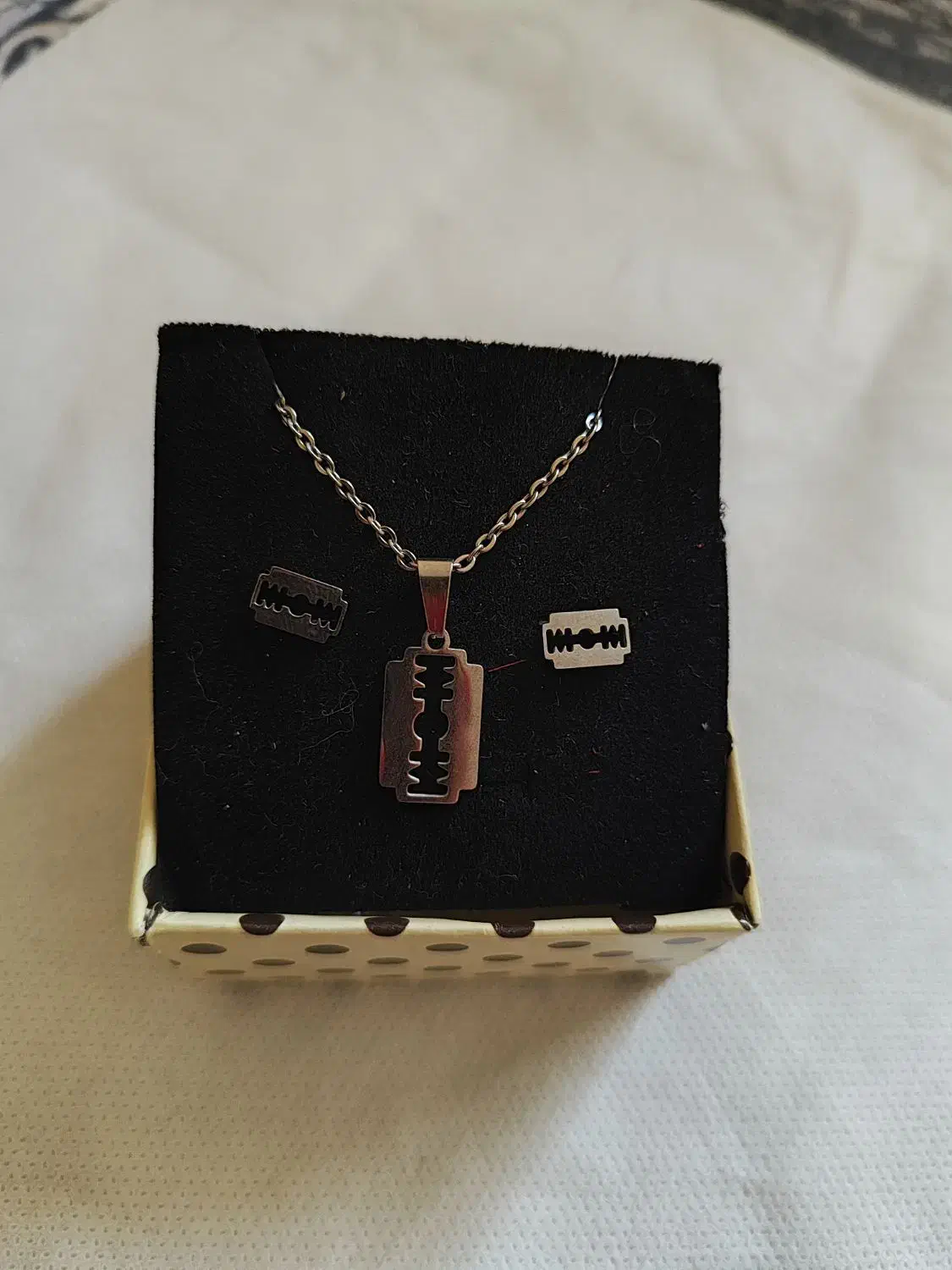 نیم ست و گوشواره|بدلیجات|بومهن, |دیوار