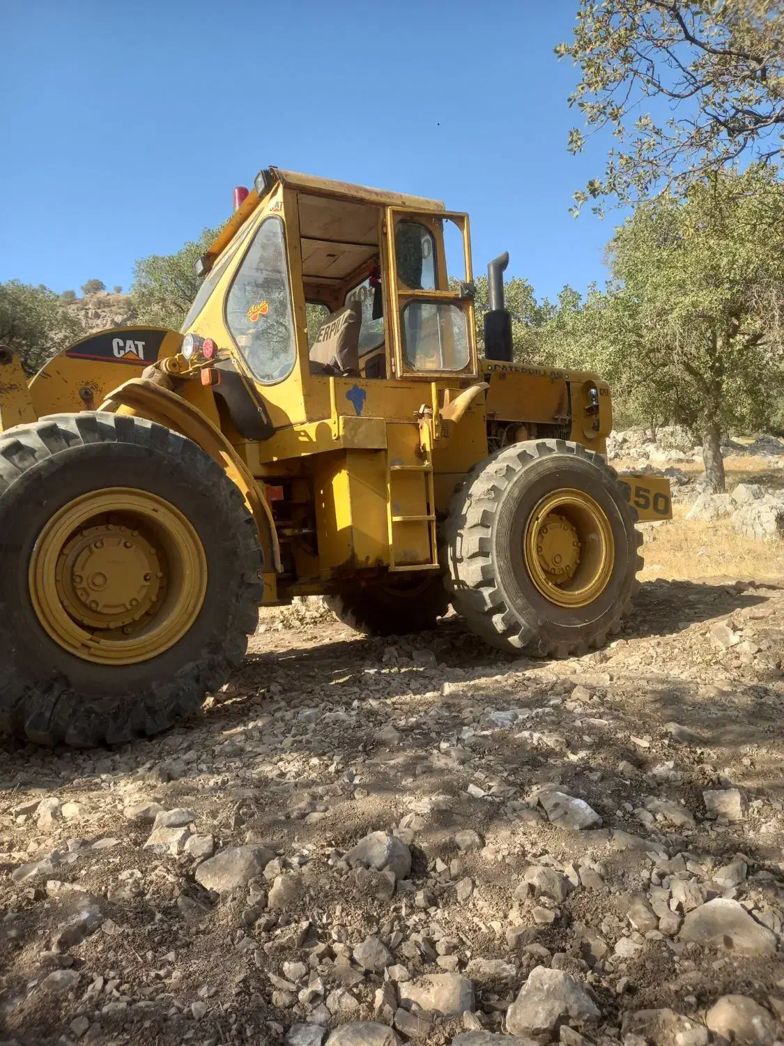 لودر کاترپیلار ۹۵۰|خودرو سنگین|نورآباد ممسنی, |دیوار