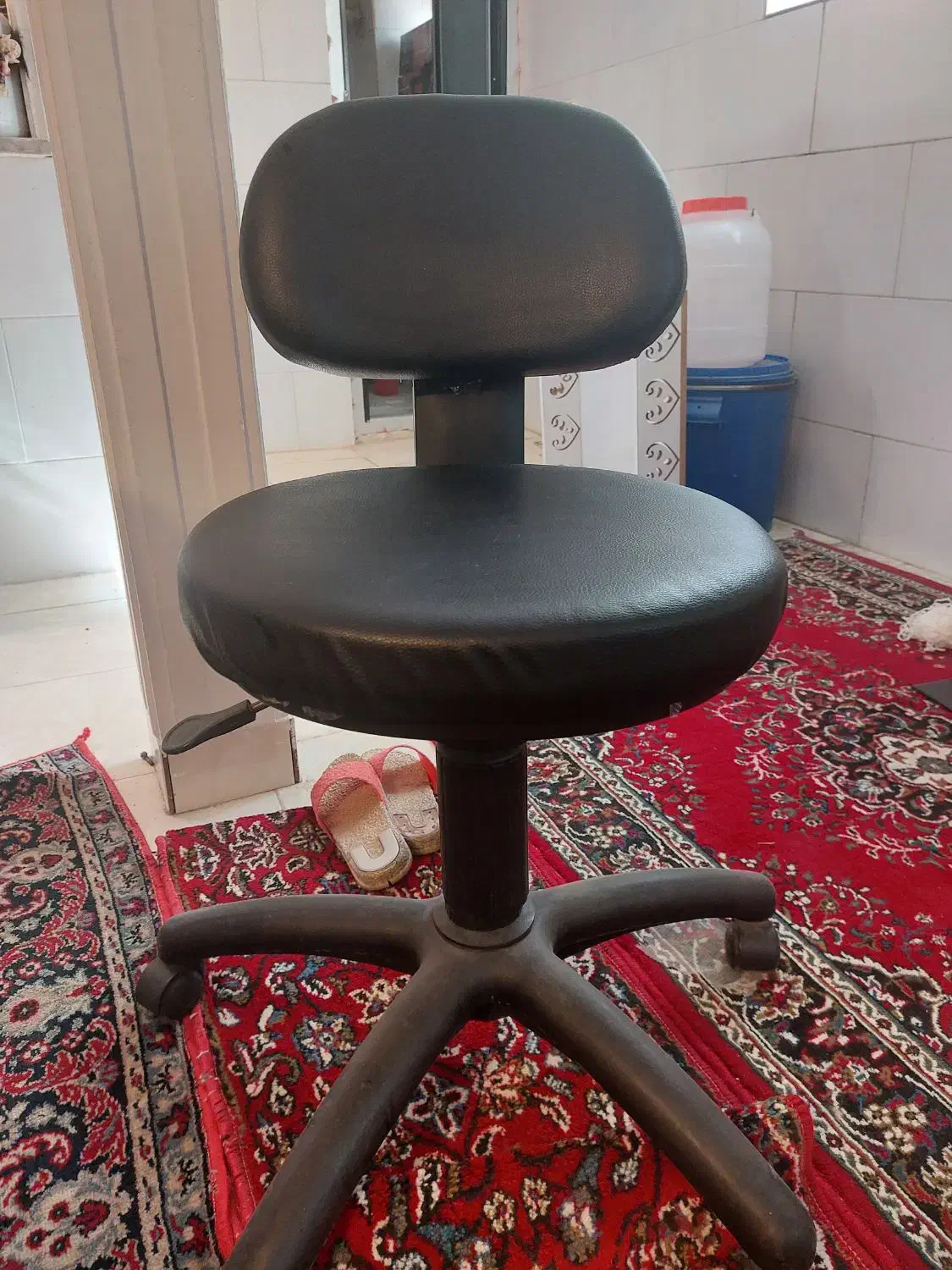 صندلی|مبلمان اداری|ملایر, |دیوار