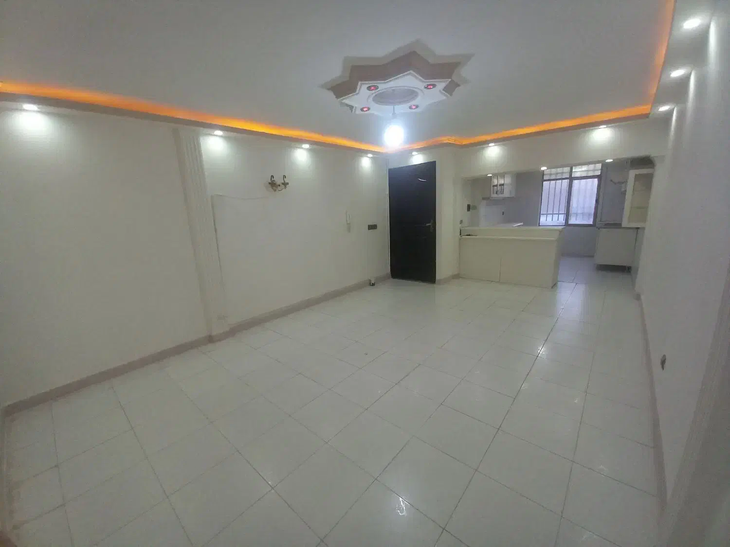 کد۲۸۵)۱۳۵ متری طبقه همکف کرسی بلند کرج مارلیک|فروش آپارتمان|ملارد, |دیوار