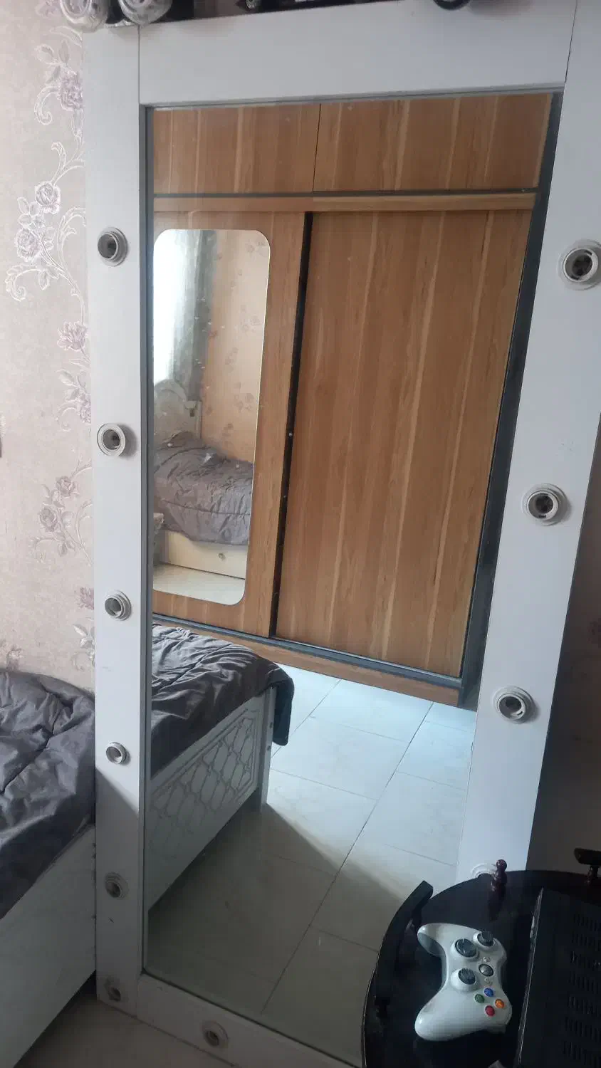 اینه قدی و قشنگ|آینه|ری, دولتآباد|دیوار