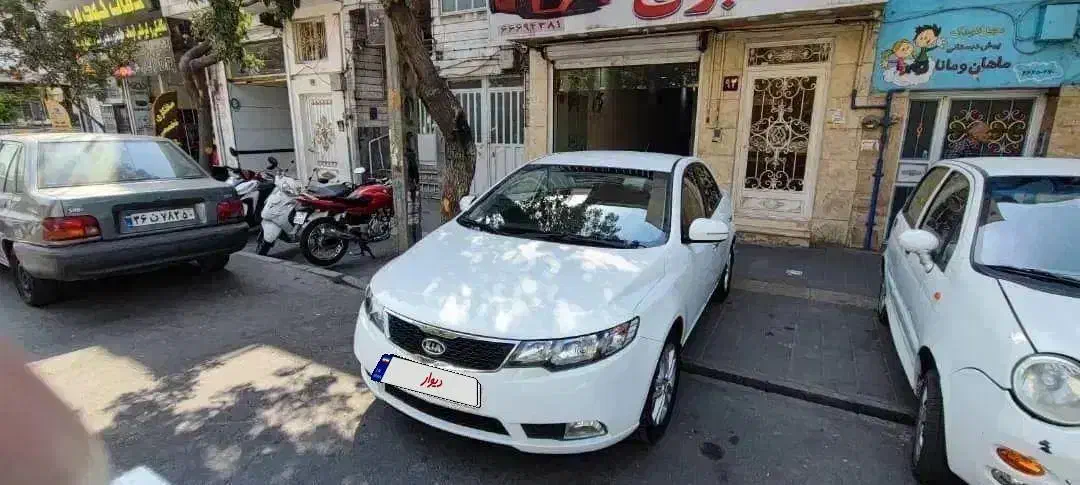 سراتو مدل ۹۶بیرنگ  کارکرد ۱۲۰تا|خودرو سواری و وانت|تهران, جمهوری|دیوار
