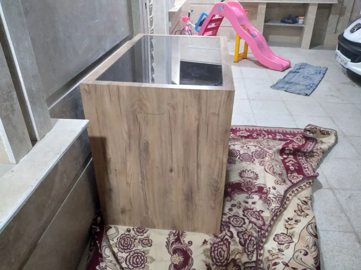 میز|مبلمان اداری|بندرعباس, |دیوار