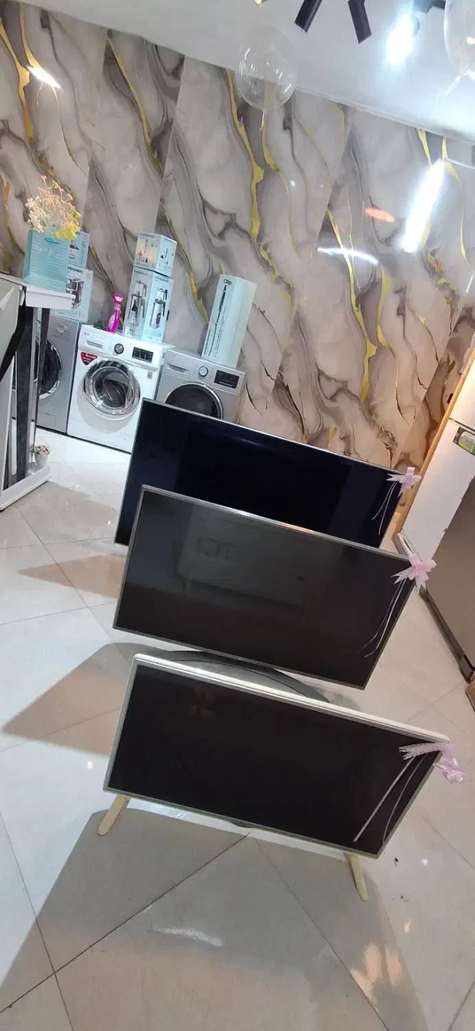 ال ای دی های هوشمند خارجی نمایشگاهی هزینه اقتصادی|تلویزیون و پروژکتور|تهران, تهرانپارس شرقی|دیوار