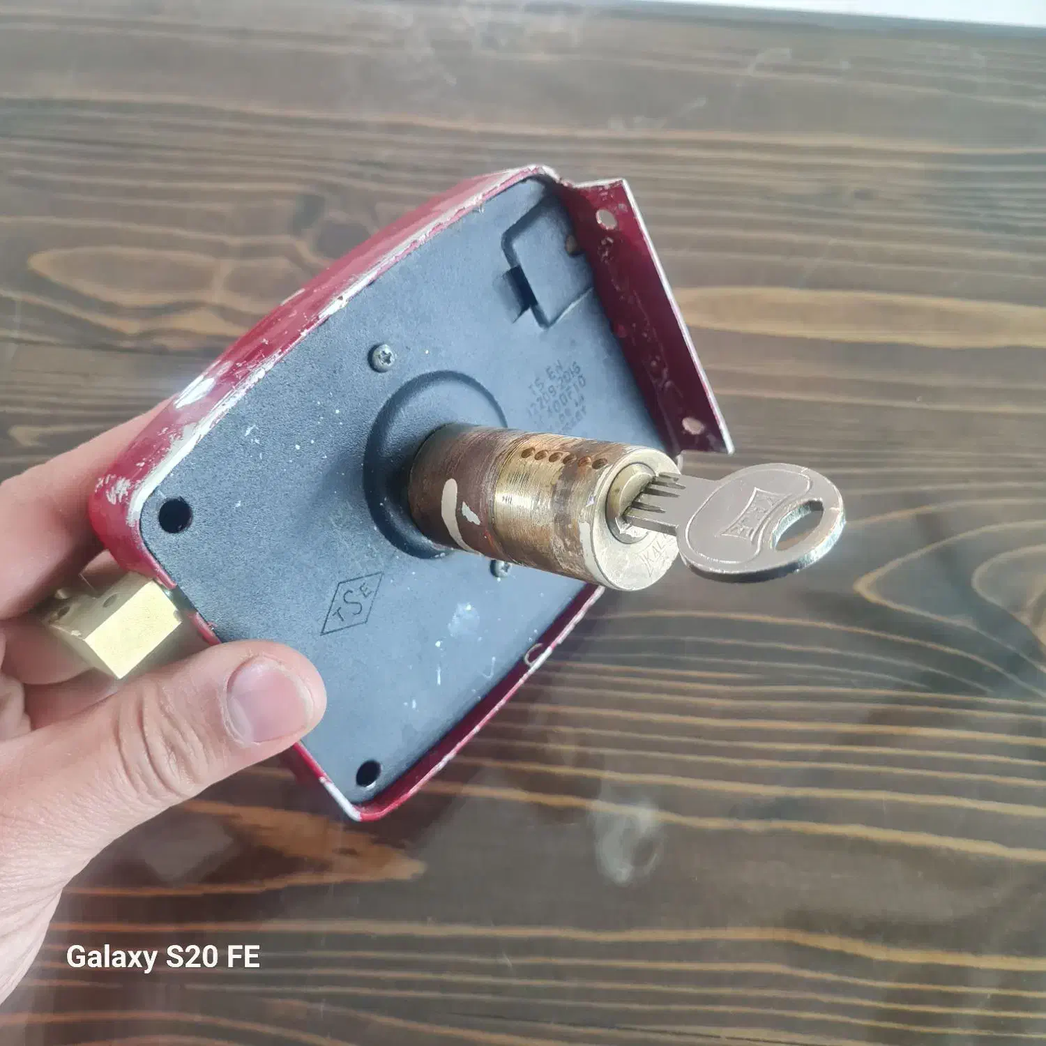 قفل در حیاط|ابزارآلات|مشهد, هنرور|دیوار