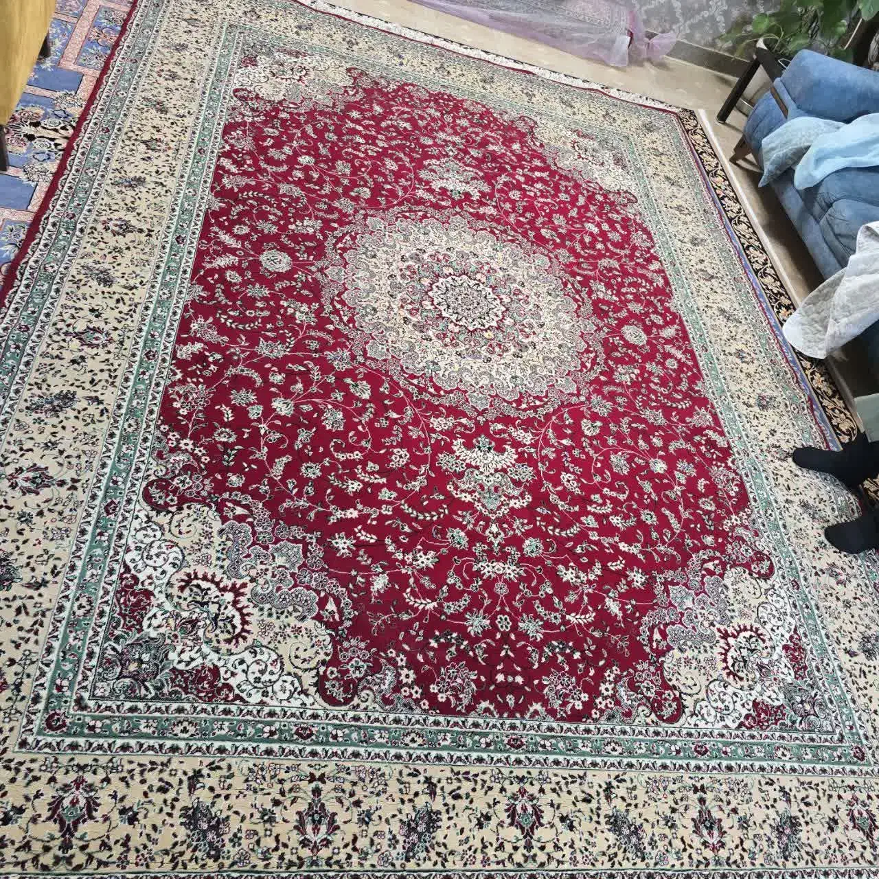 فرش ۹ متری و ۱۲متری|فرش|گلبهار, شهر جدید گلبهار|دیوار