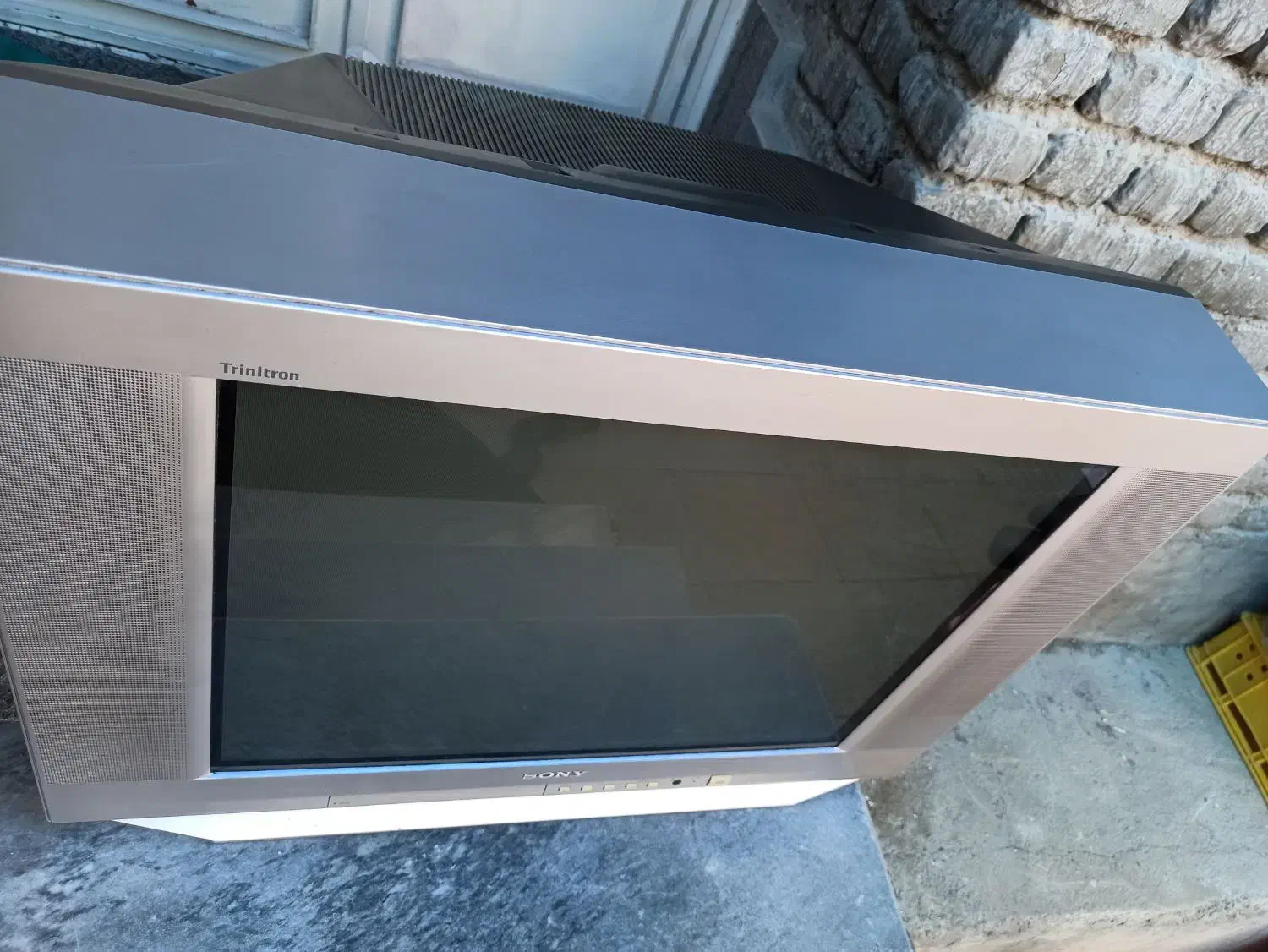تلویزیون قدیمی سونی|تلویزیون و پروژکتور|ارومیه, |دیوار