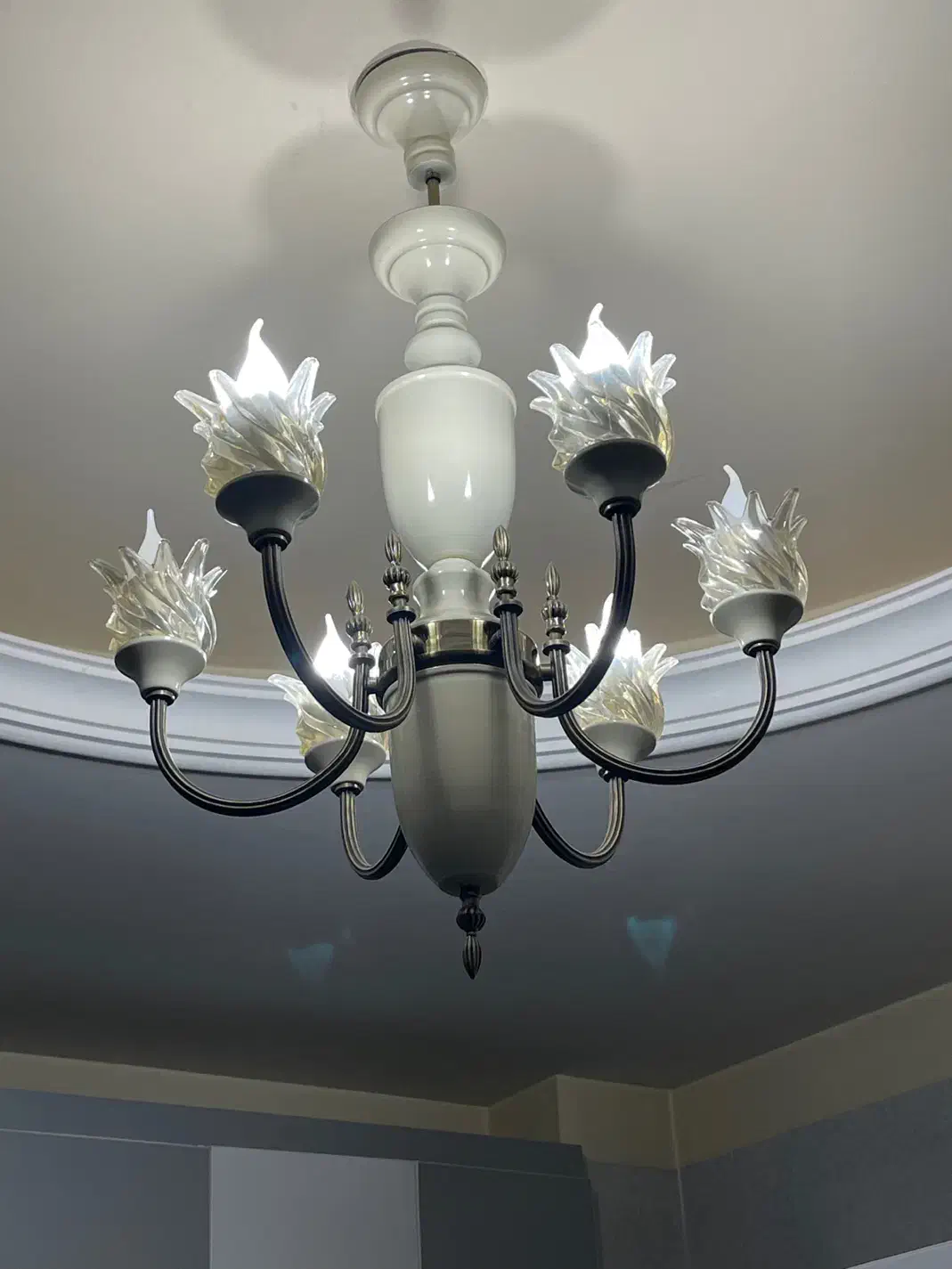 لوستر|لوستر و چراغ آویز|تبریز, |دیوار