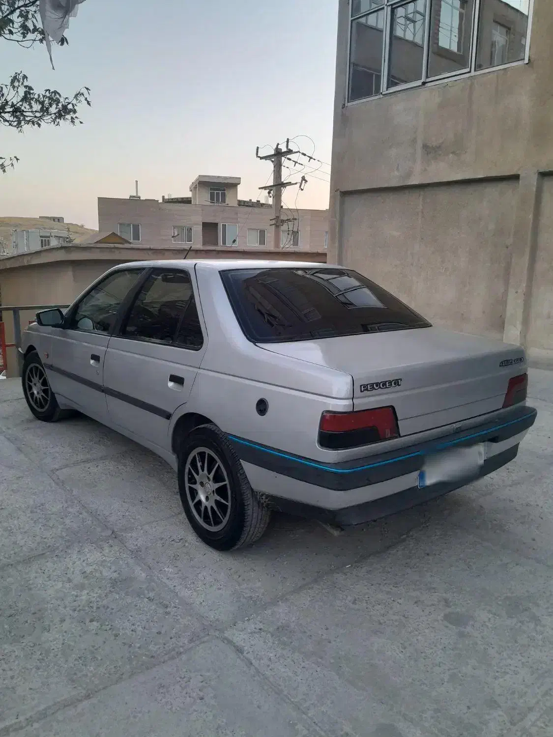 پژو ۴۰۵|خودرو سواری و وانت|سنندج, |دیوار