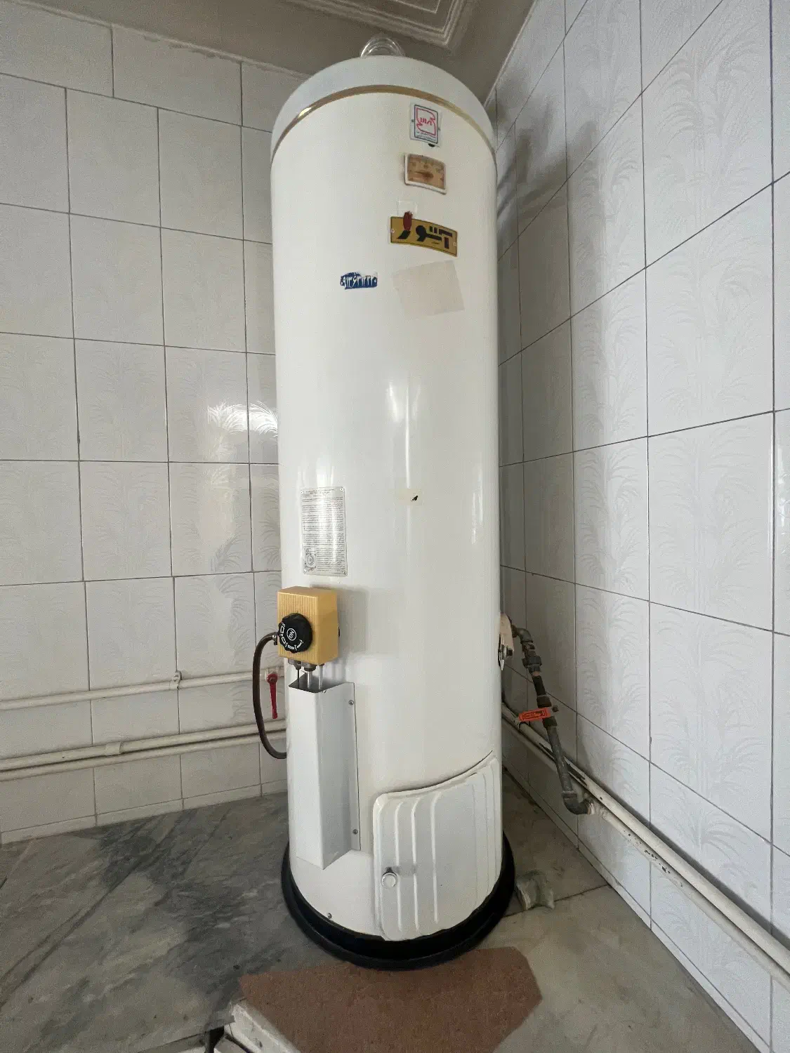 کابینت و آبگرمکن|آبگرمکن، پکیج، شوفاژ|شاهین‌شهر, پاسداران|دیوار